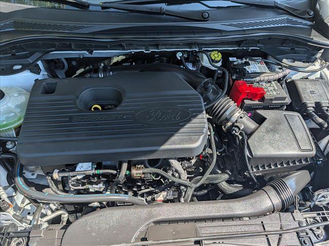 Used 2020 Ford Escape Titanium AWD/4WD image 10