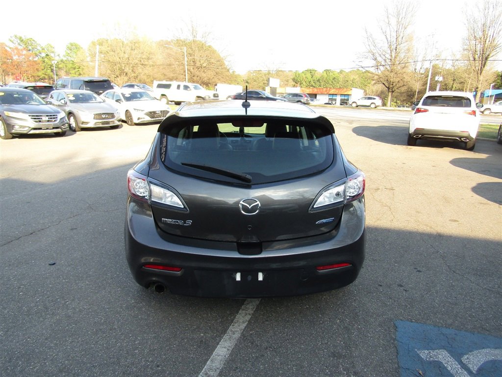 Used 2013 MAZDA MAZDA3 i Grand Touring w/ Tech Pkg image 5