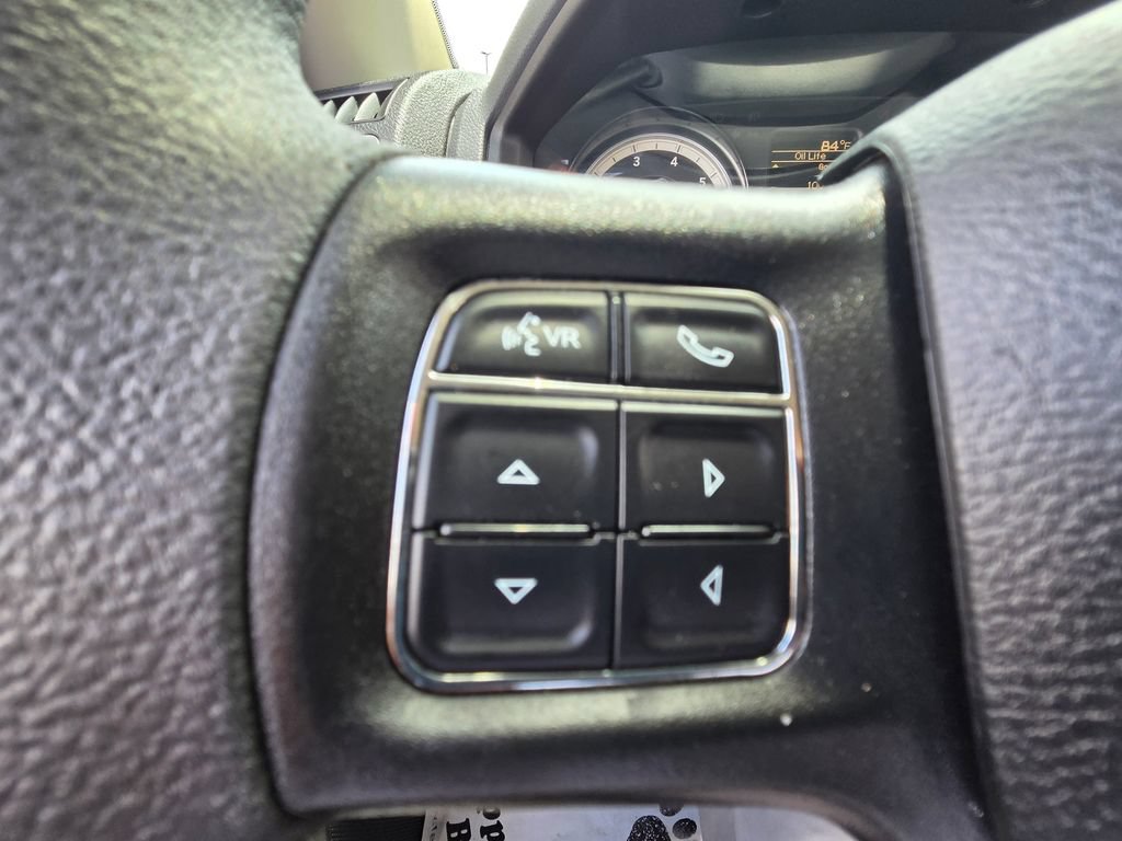Used 2018 RAM 1500 Express AWD/4WD image 28