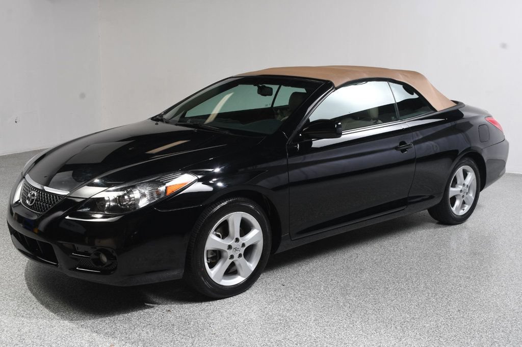 Used 2008 Toyota Solara SLE FWD image 2