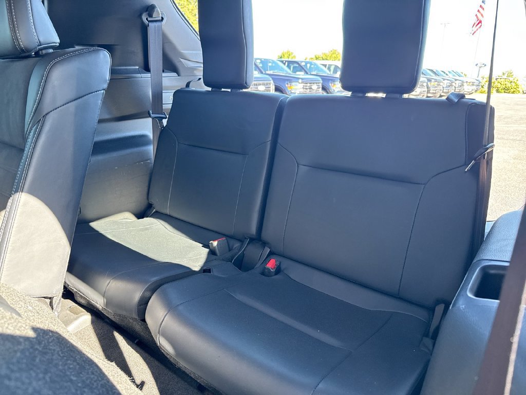 Used 2024 Mitsubishi Outlander SE Black Edition AWD/4WD image 24