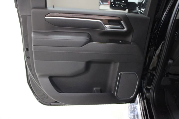 New 2026 GMC Sierra 2500 SLT w/ SLT Premium Package AWD/4WD image 21
