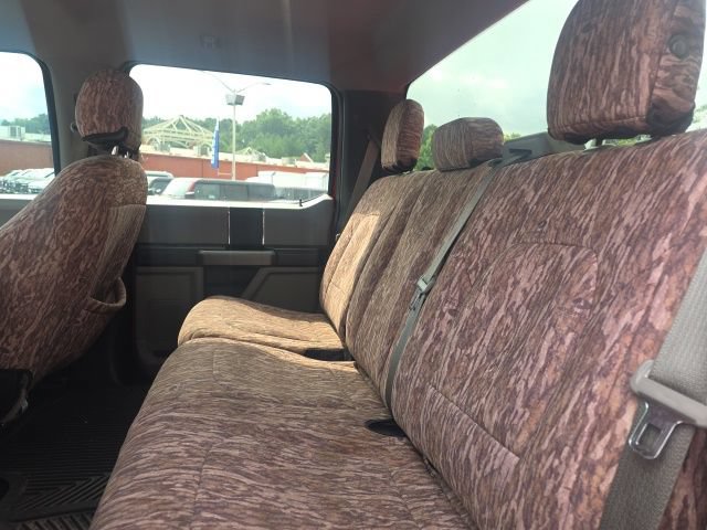 Used 2015 Ford F150 XLT AWD/4WD image 16