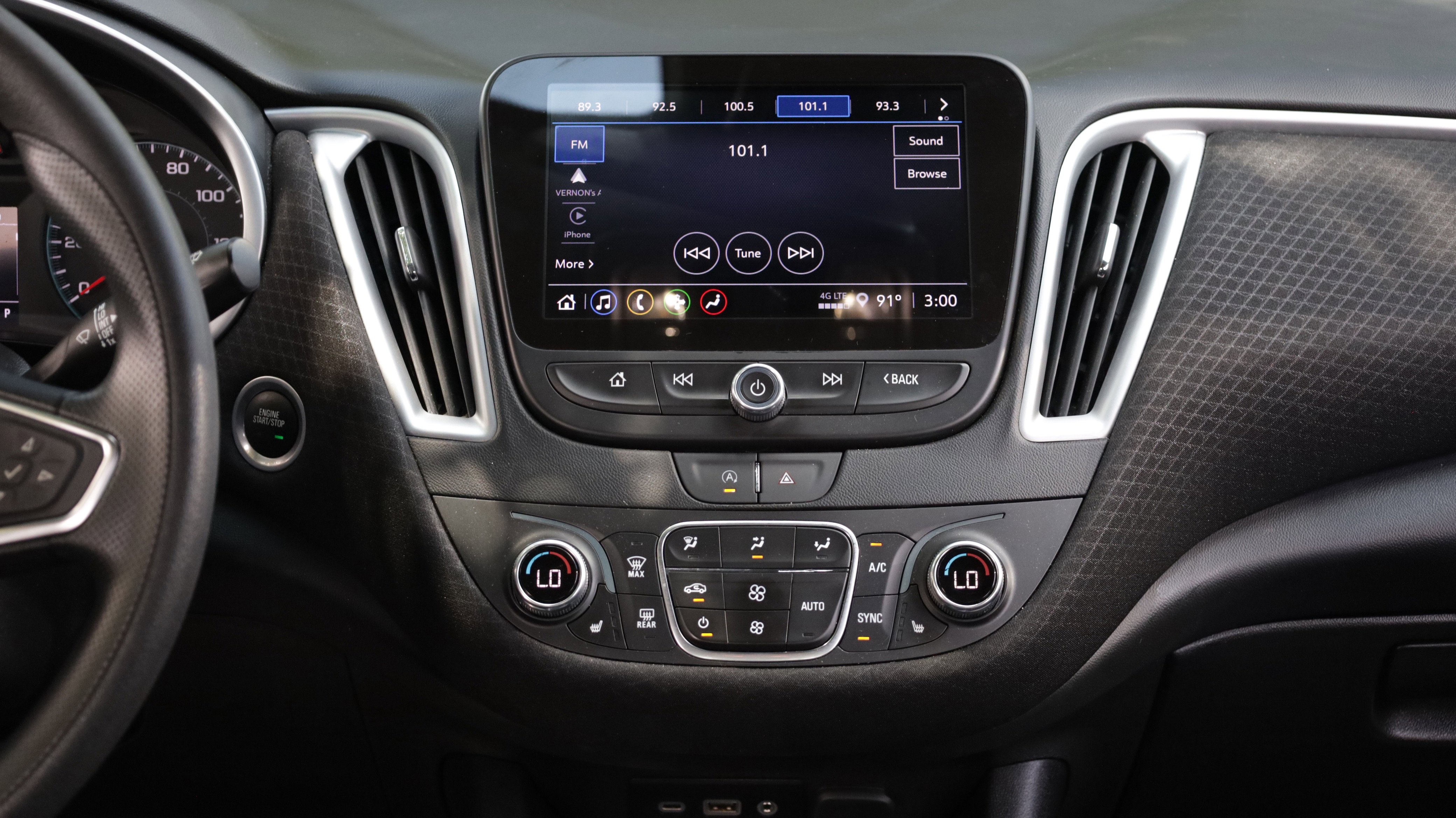Used 2023 Chevrolet Malibu LT FWD image 8