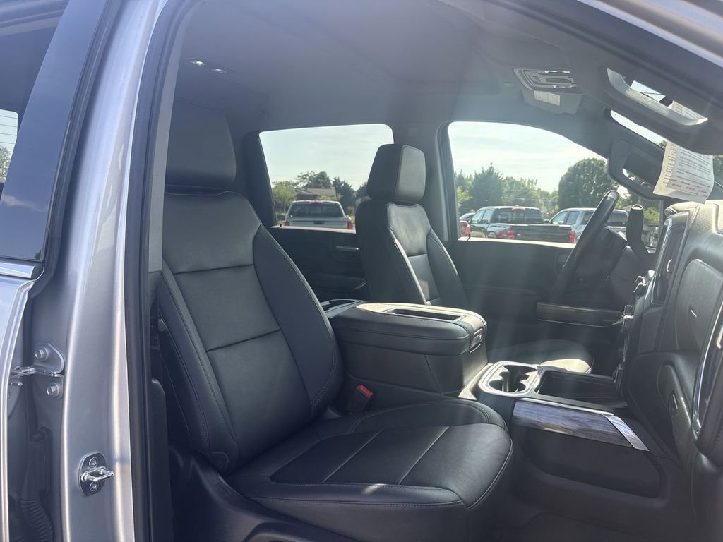 Certified 2022 Chevrolet Silverado 3500 LTZ w/ LTZ Convenience Package image 26