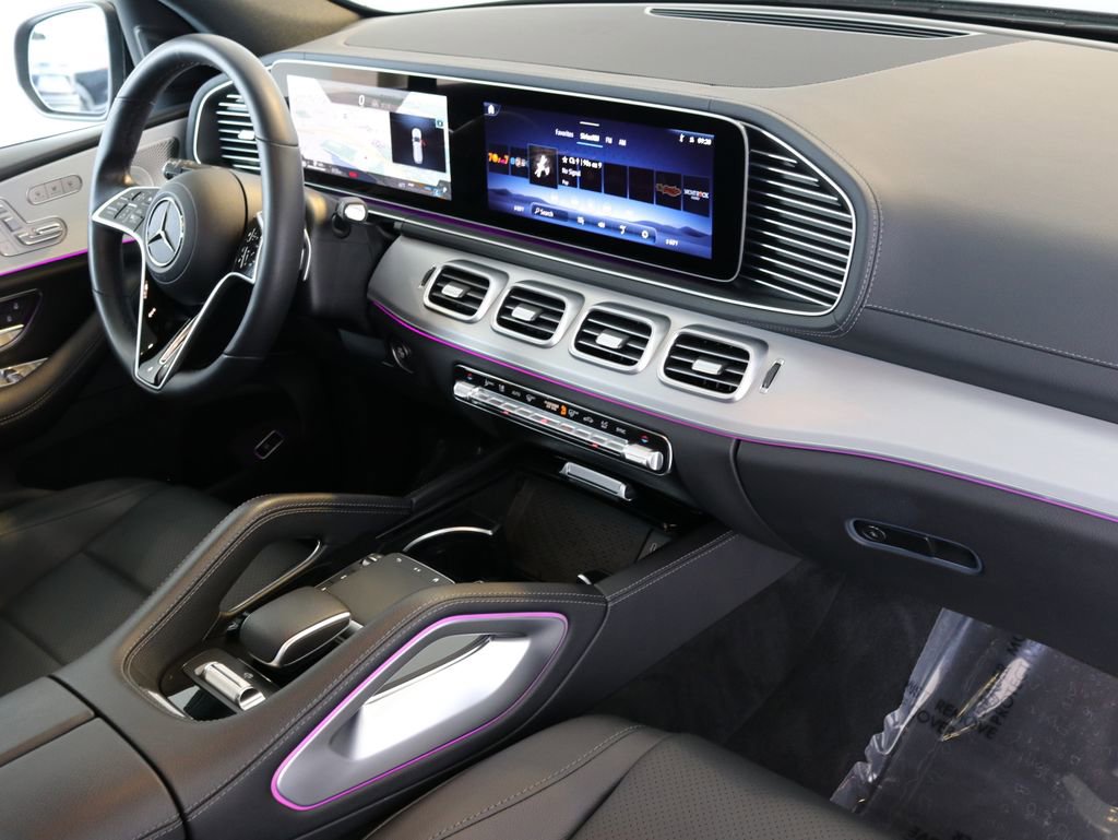 Used 2025 Mercedes-Benz GLS 450 4MATIC image 49