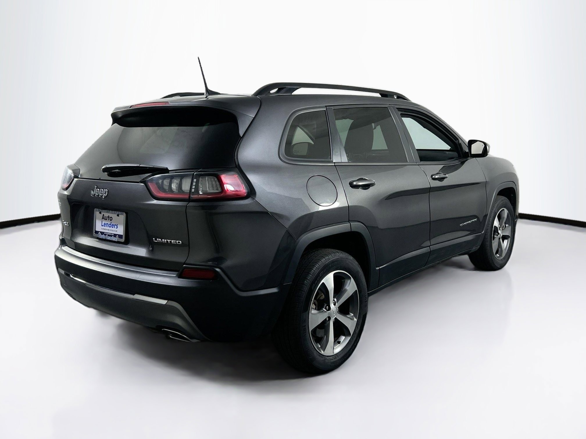 Used 2022 Jeep Cherokee Limited image 5