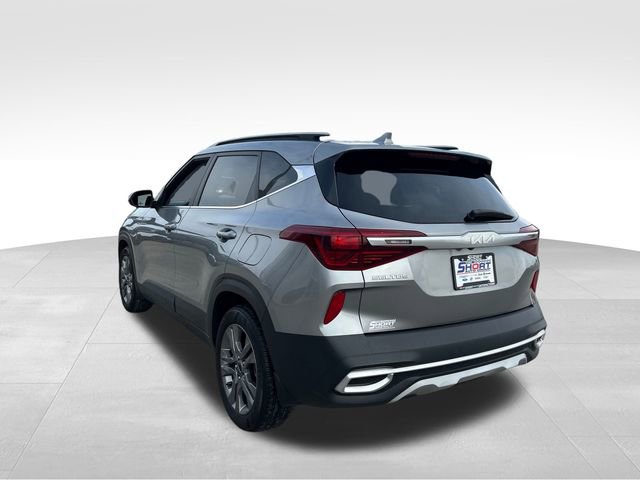 Used 2023 Kia Seltos S w/ Navigation Package image 3