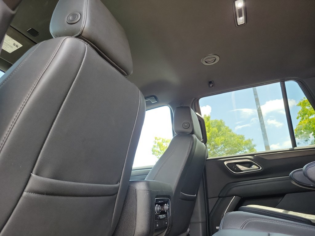 Used 2024 Chevrolet Tahoe LT AWD/4WD image 16