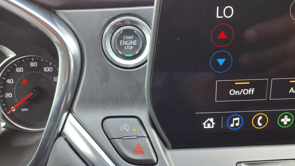 Used 2024 Chevrolet Blazer LT w/ LPO, Floor Liner Package FWD image 33