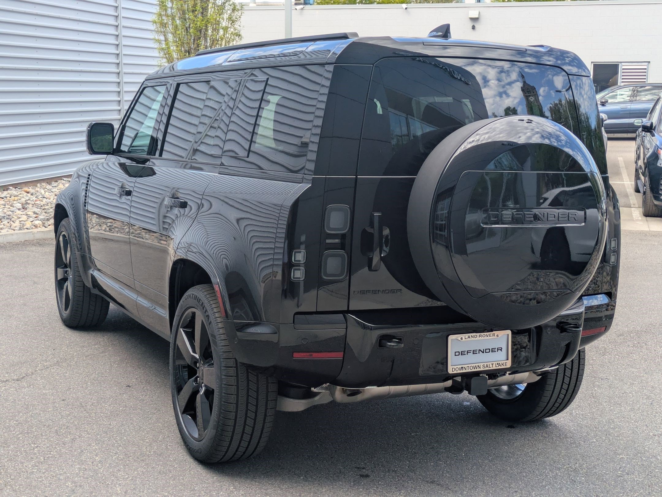 New 2026 Land Rover Defender 110 X-Dynamic SE AWD/4WD image 7