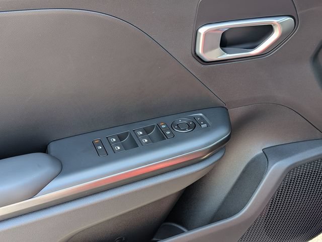 New 2026 Kia K4 FWD image 11