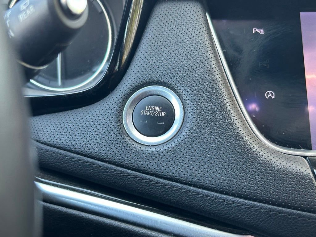 Used 2020 Cadillac XT5 Premium Luxury image 46