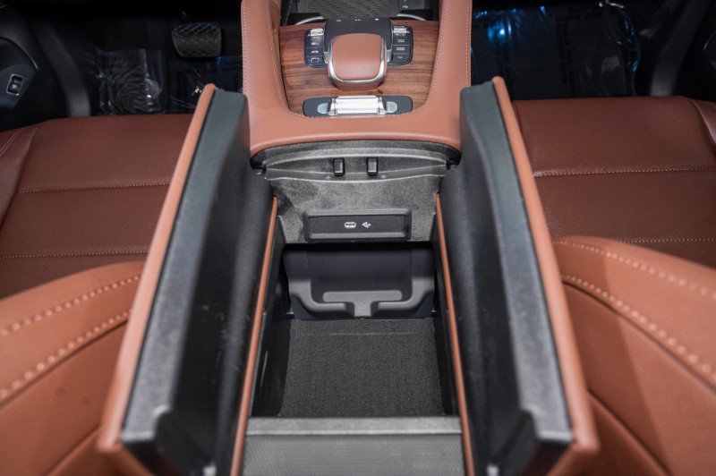 New 2026 Mercedes-Benz GLS 450 4MATIC image 26