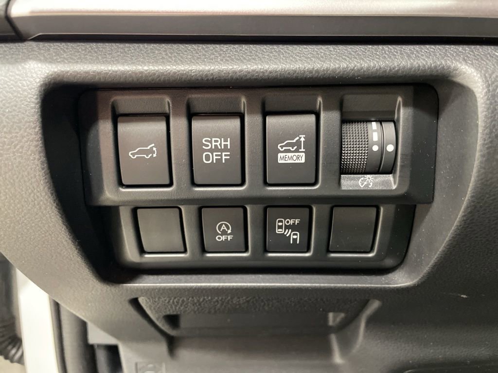 Certified 2023 Subaru Forester Premium image 32