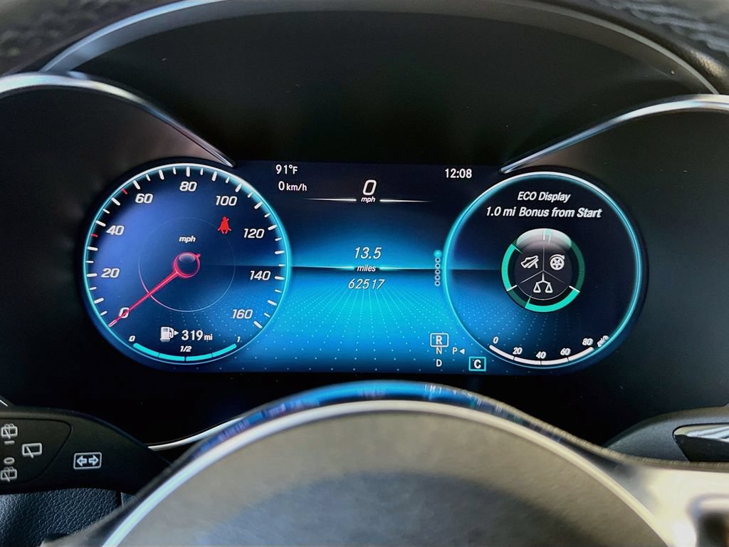 Used 2021 Mercedes-Benz GLC 300 image 34