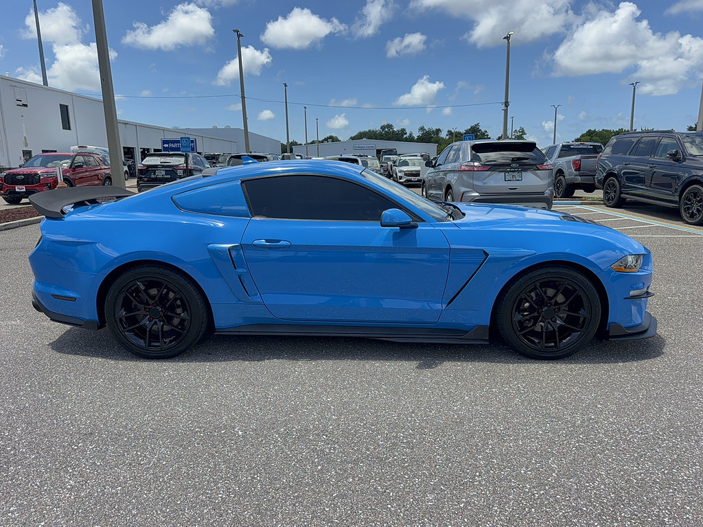 Used 2022 Ford Mustang Coupe RWD image 5
