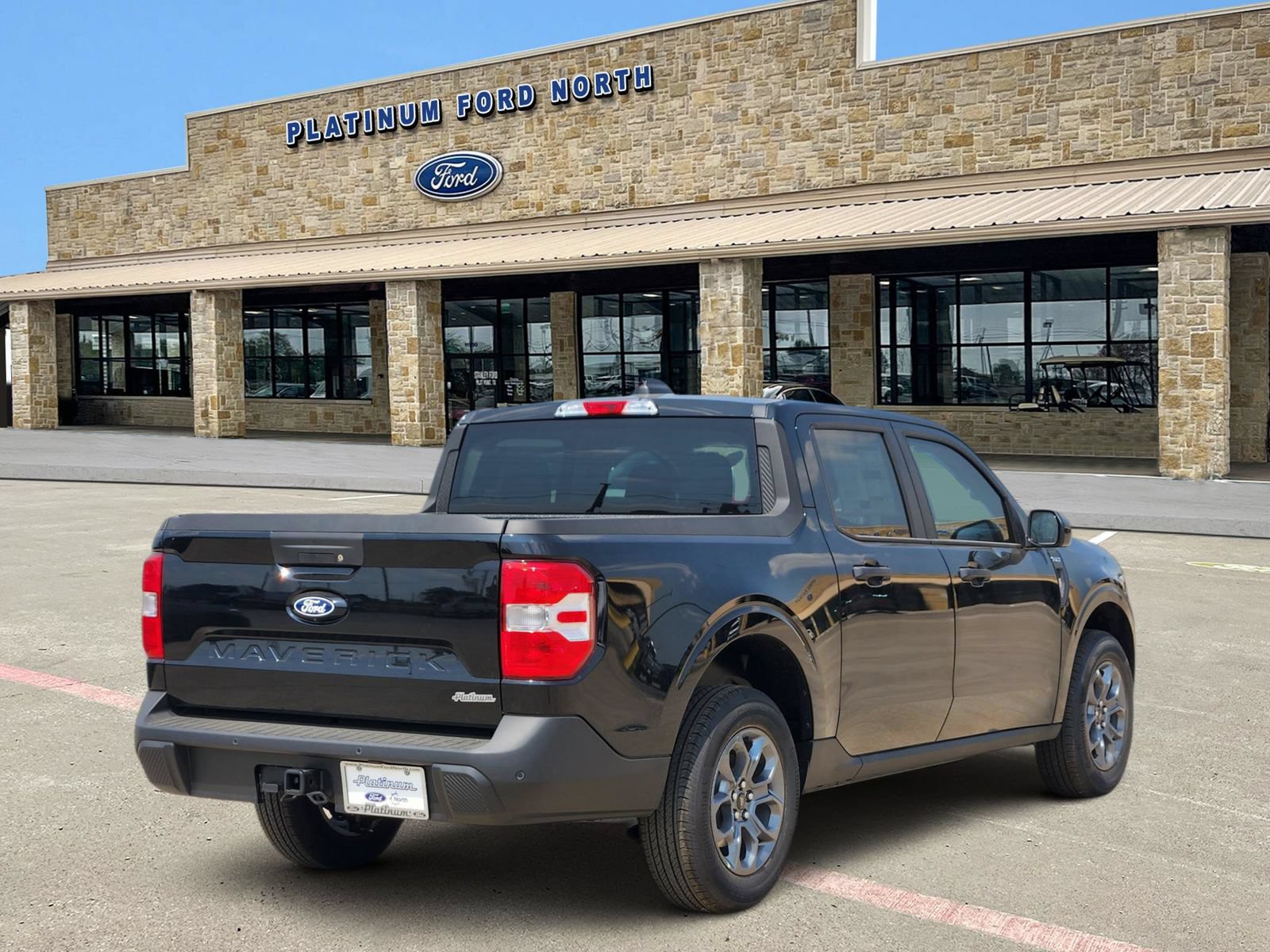 New 2026 Ford Maverick XLT w/ XLT Luxury Package FWD image 5