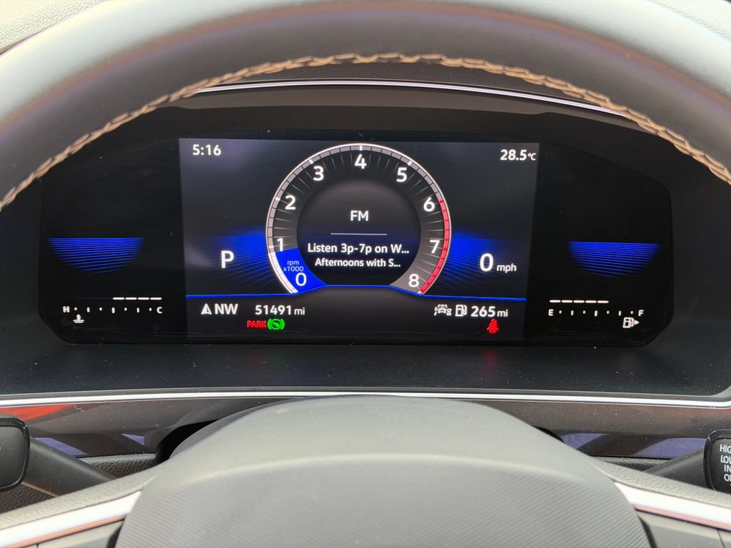 Certified 2023 Volkswagen Tiguan SE FWD image 16