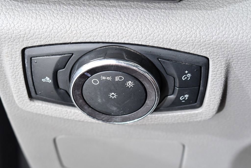 Used 2019 Ford F250 XLT w/ Snow Plow Prep Package image 32