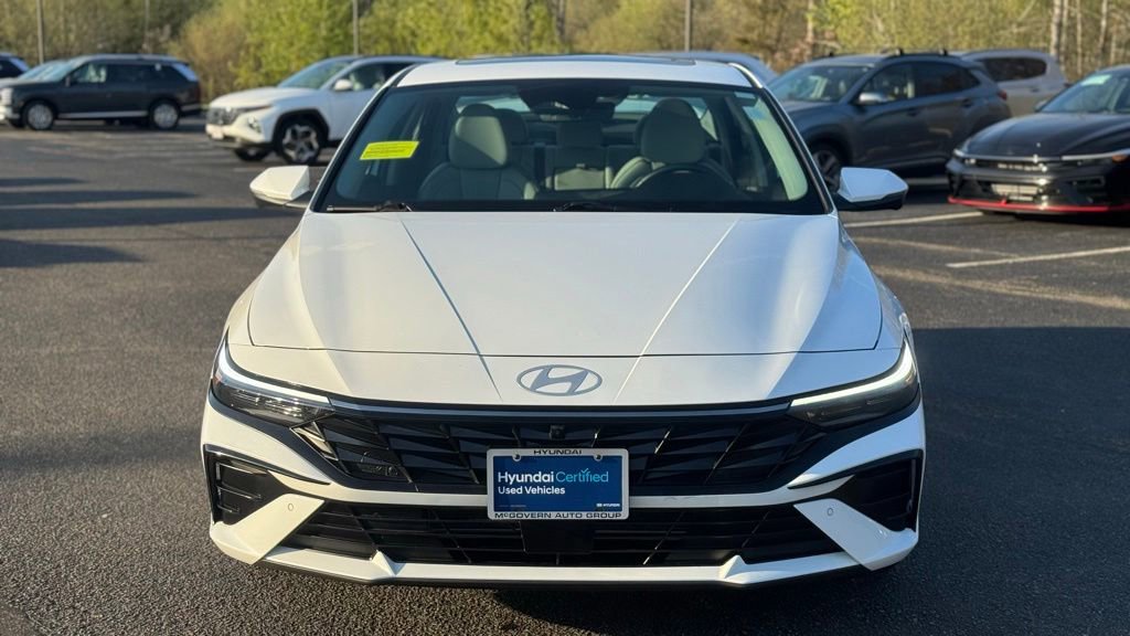 Certified 2024 Hyundai Elantra Limited FWD image 2