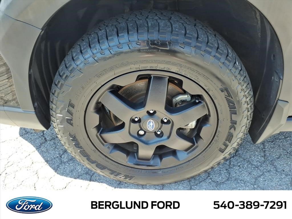 Used 2023 Subaru Outback Wilderness w/ Wilderness Package AWD/4WD image 11