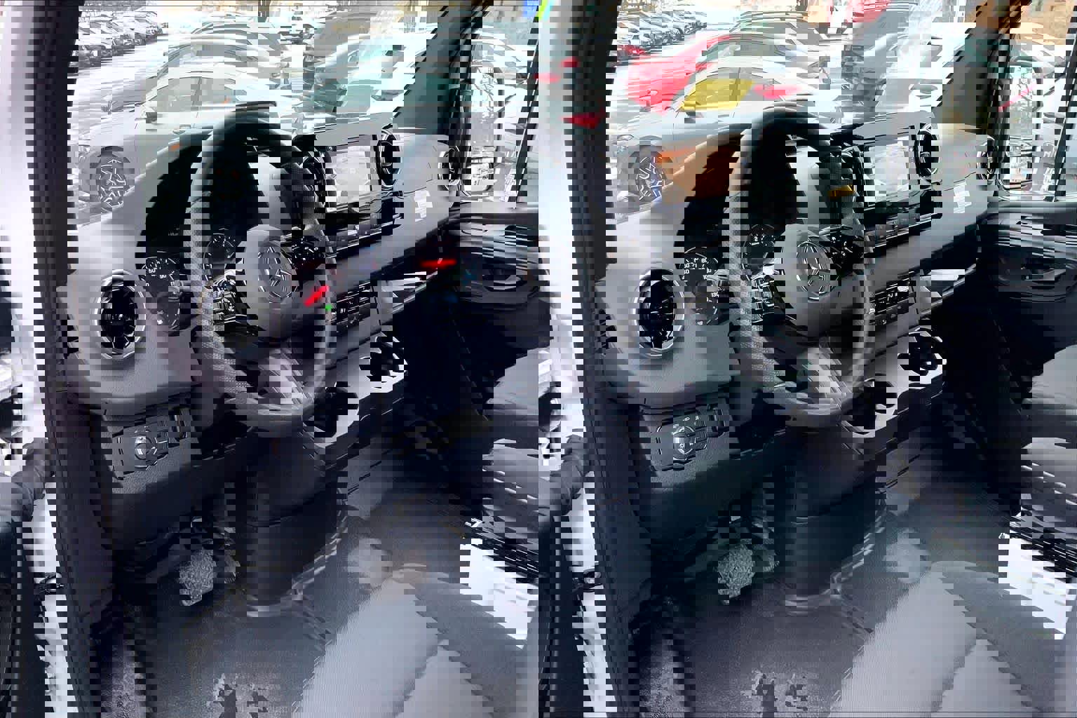 Used 2025 Mercedes-Benz Sprinter 2500 image 18