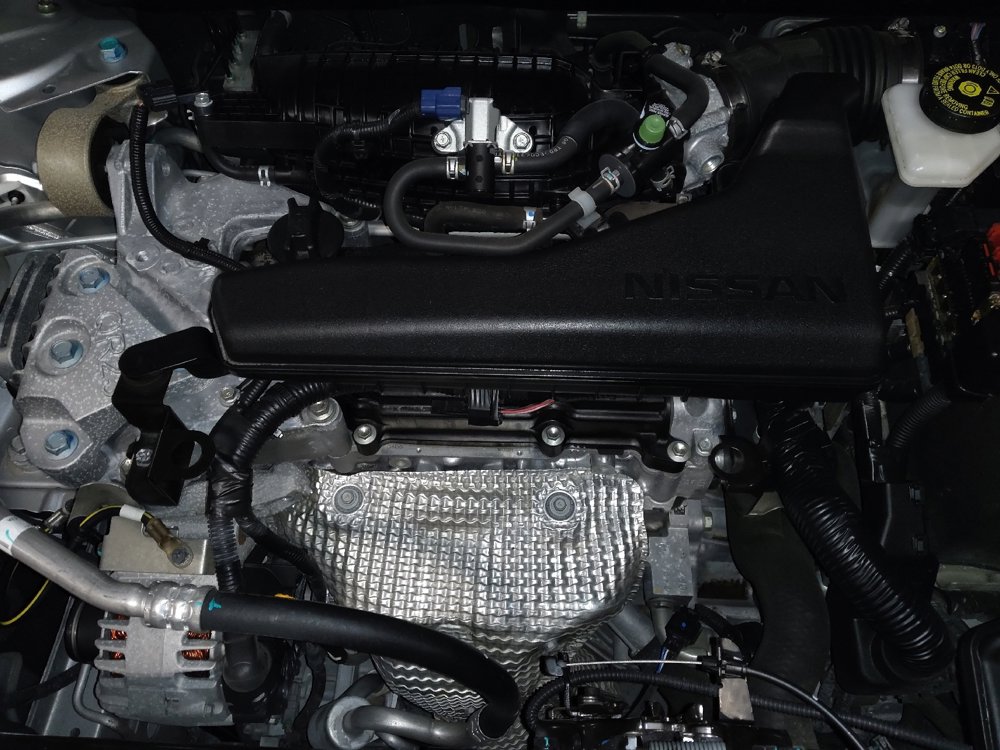 Used 2018 Nissan Rogue SV w/ Premium Package image 30