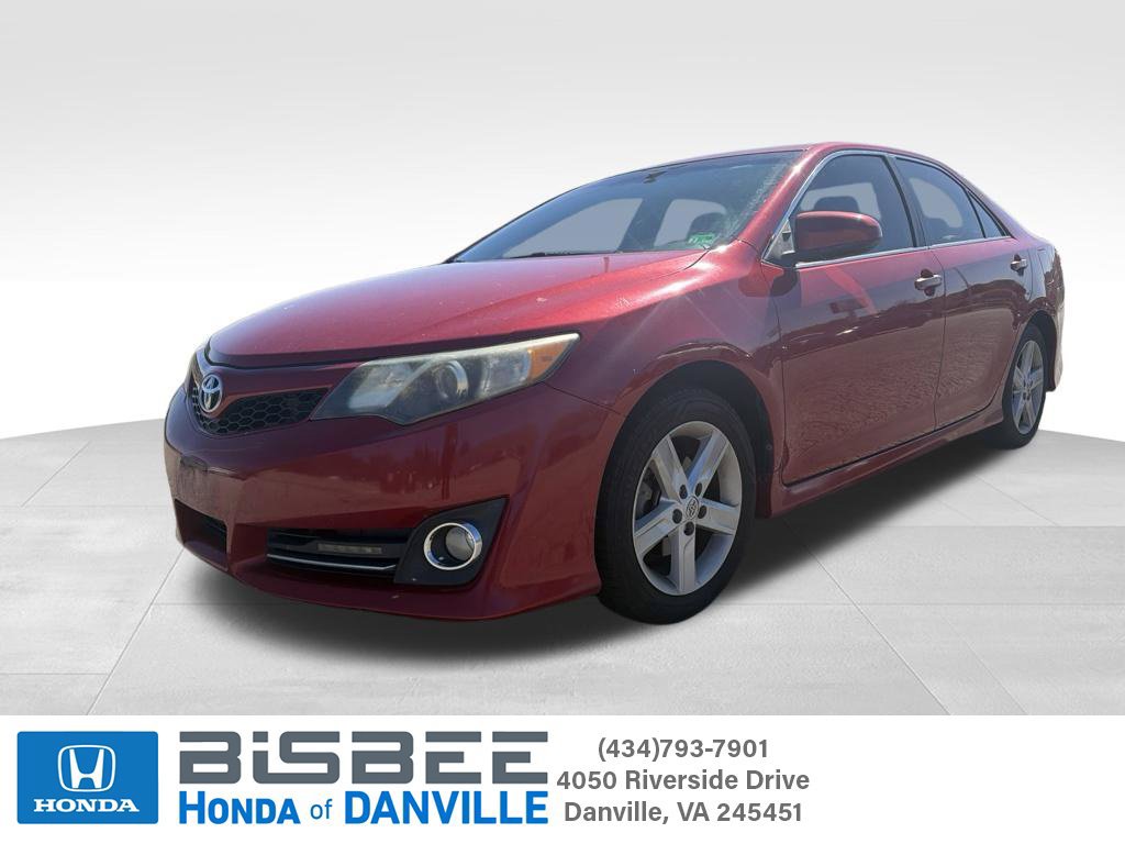 Used 2014 Toyota Camry SE FWD 360° Tour