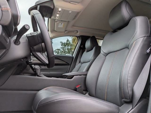 Used 2025 MAZDA CX-50 AWD 2.5 Hybrid w/ Premium Pkg image 13