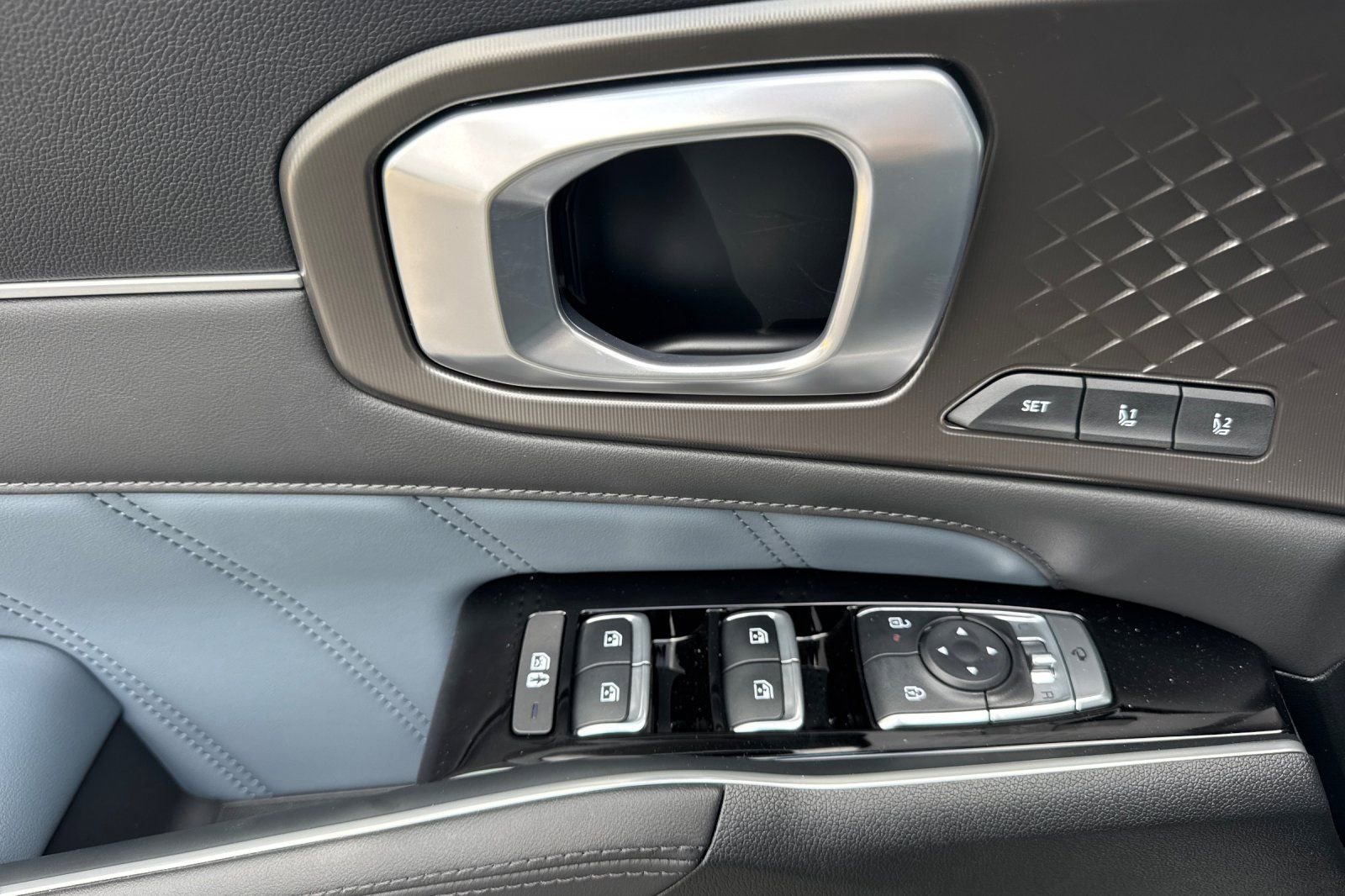 New 2025 Kia Sorento SX Prestige image 12