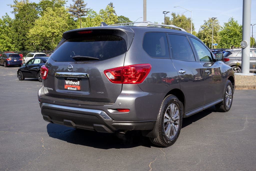 Used 2019 Nissan Pathfinder S AWD/4WD image 7