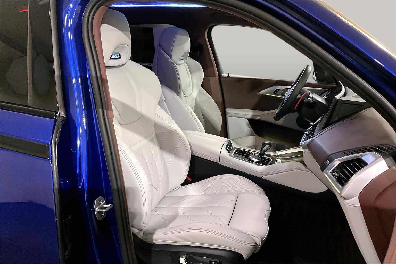 Used 2024 BMW XM AWD/4WD image 7