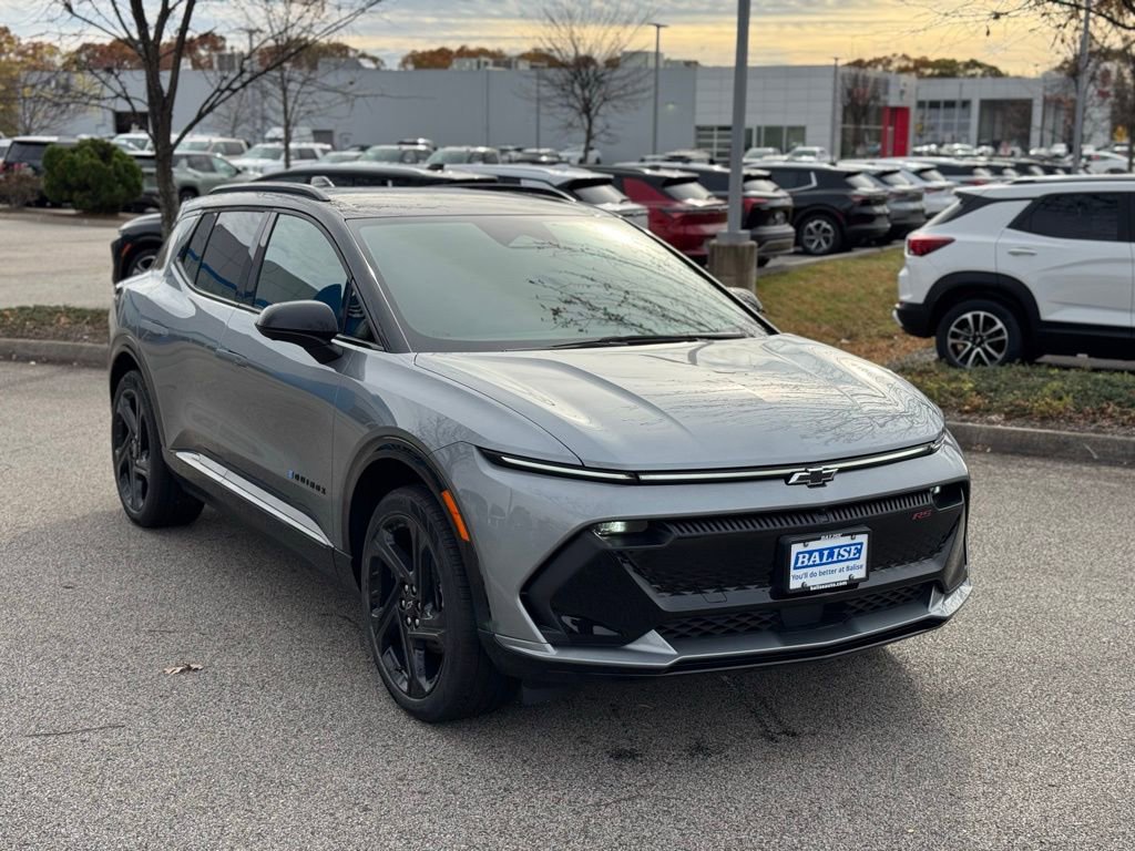 New 2026 Chevrolet Equinox EV RS FWD image 3