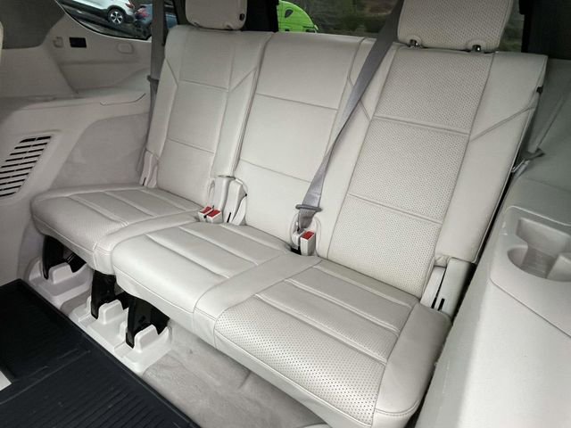 Used 2022 Cadillac Escalade Sport Platinum image 13