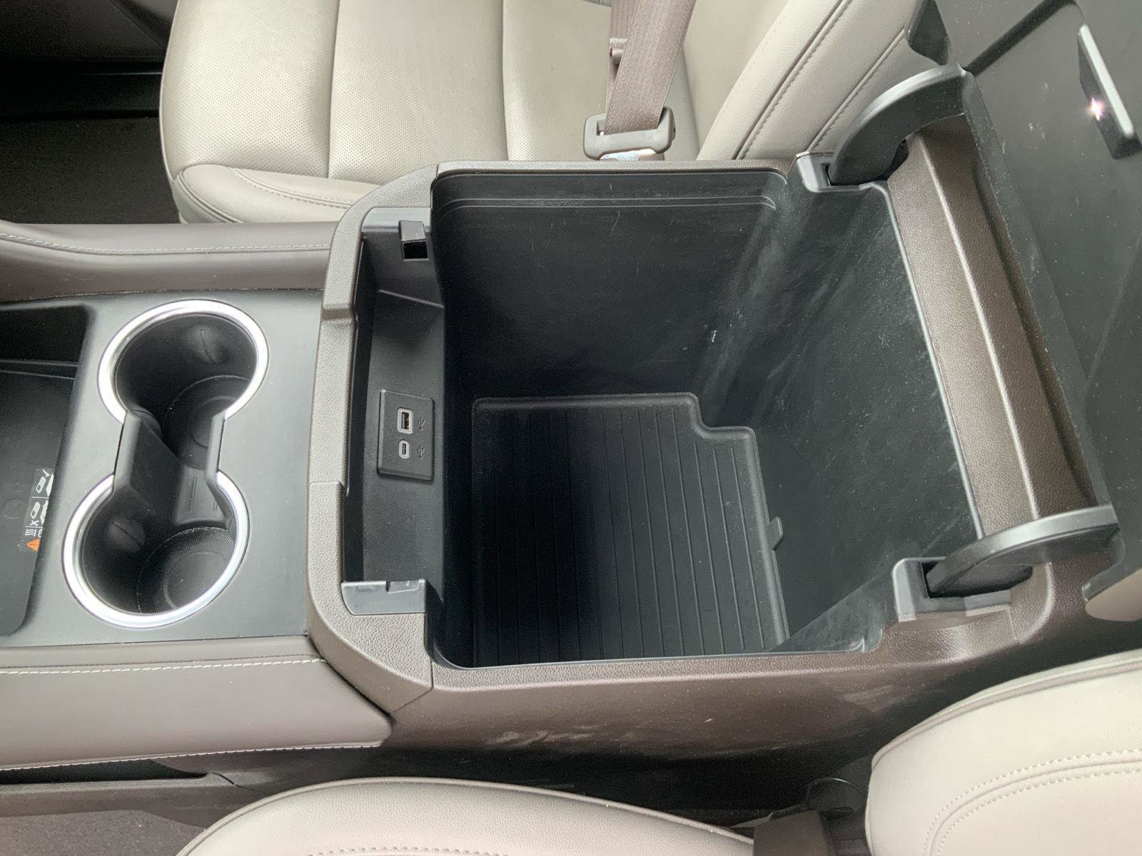 Used 2023 GMC Yukon SLT image 53