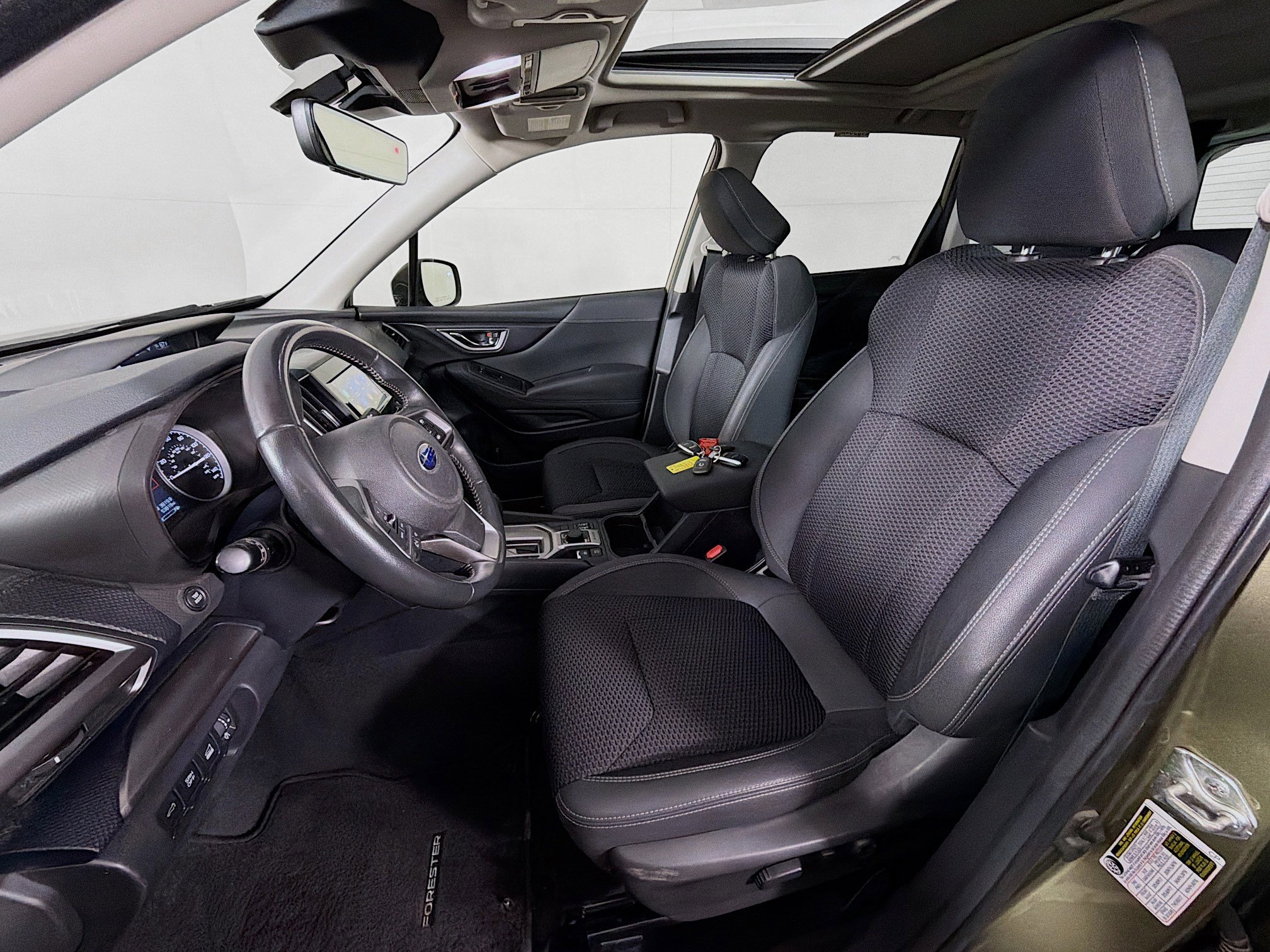 Used 2023 Subaru Forester Premium image 12