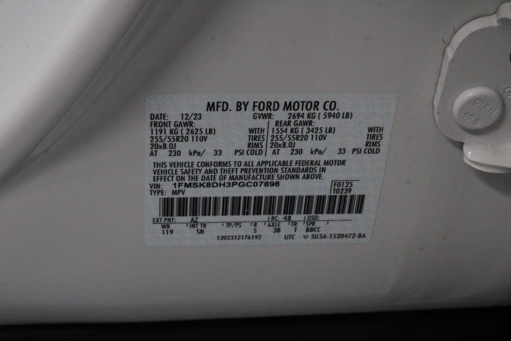 Certified 2023 Ford Explorer XLT w/ Equipment Group 202A AWD/4WD image 35
