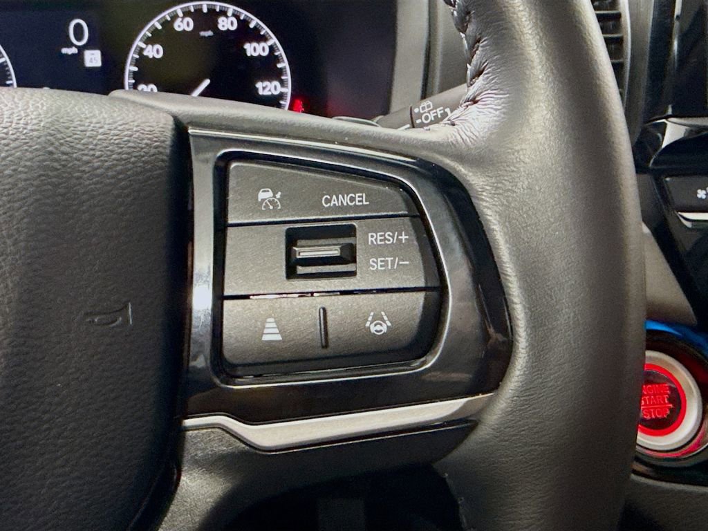 Certified 2025 Honda Odyssey Touring image 12
