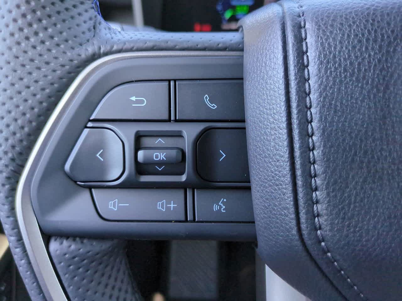 New 2026 Toyota Tundra Platinum AWD/4WD image 24