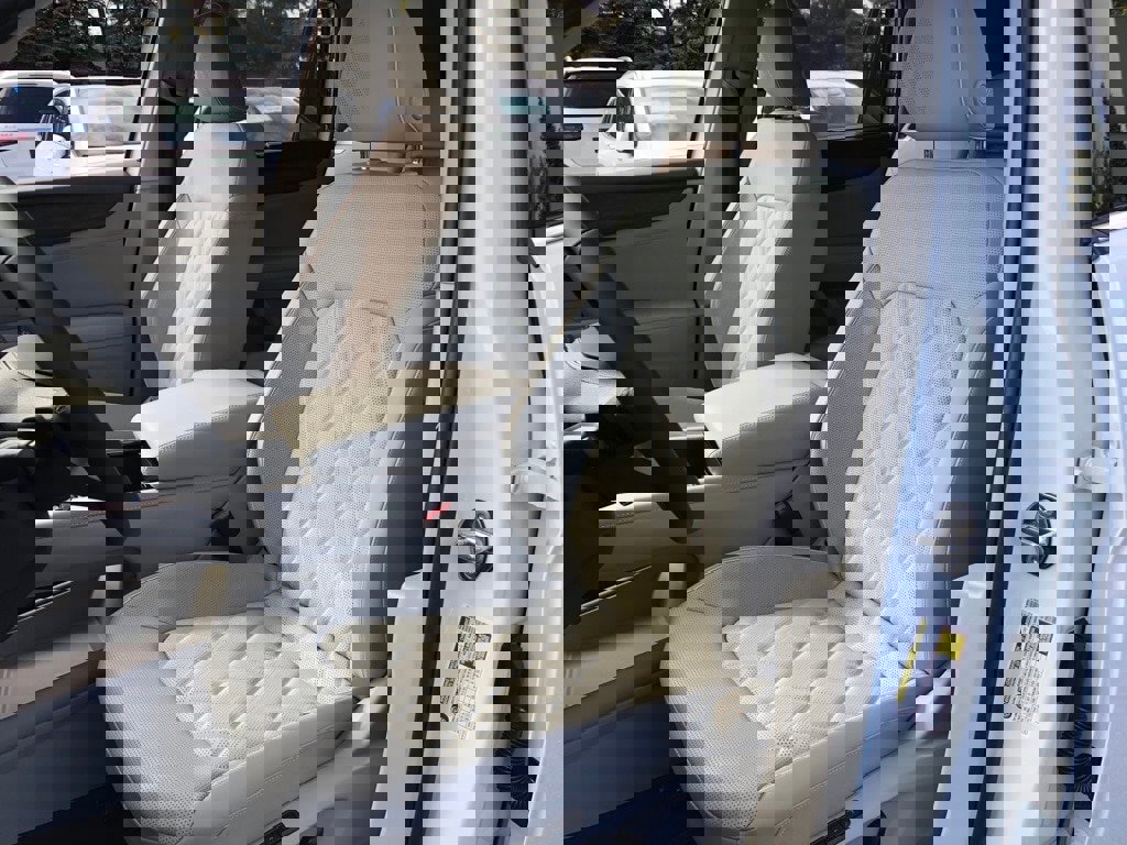 New 2025 Volkswagen Atlas SEL Premium R-Line image 33