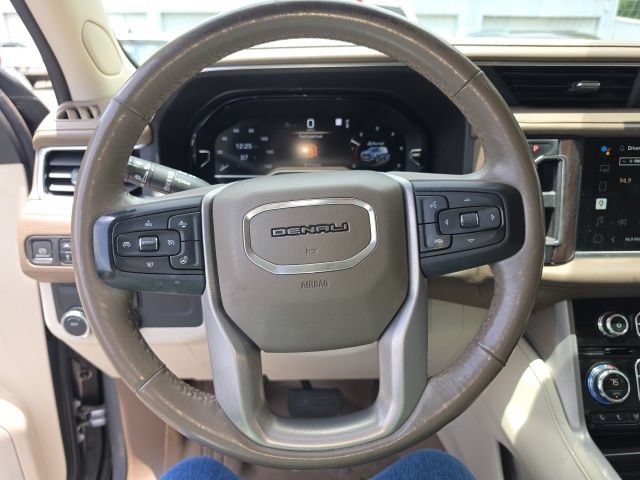 Used 2022 GMC Yukon Denali RWD image 7