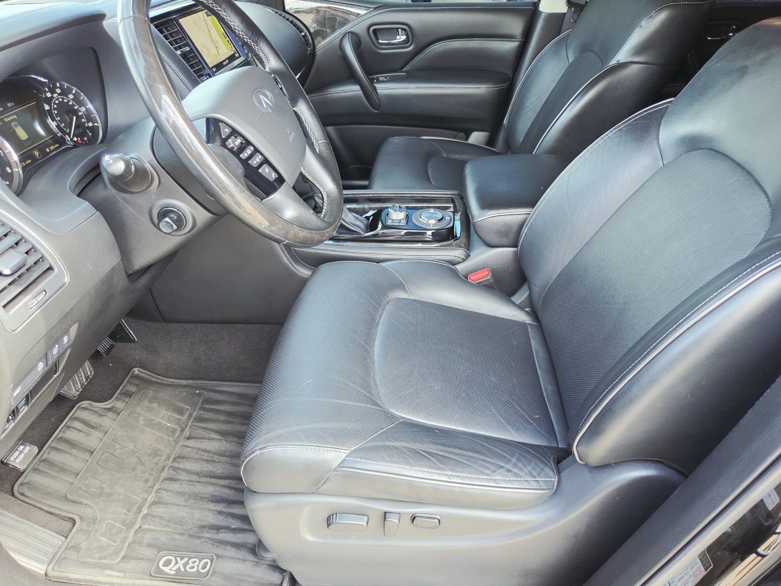 Used 2020 INFINITI QX80 Luxe w/ All-Season Package RWD image 11