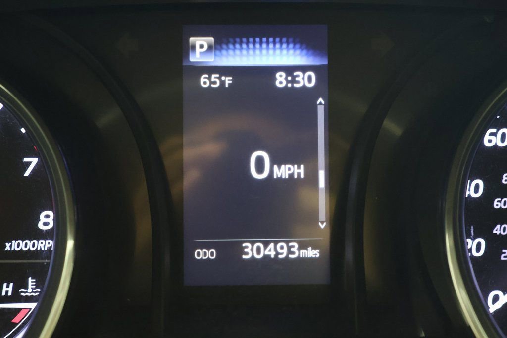 Used 2020 Toyota Camry SE image 17