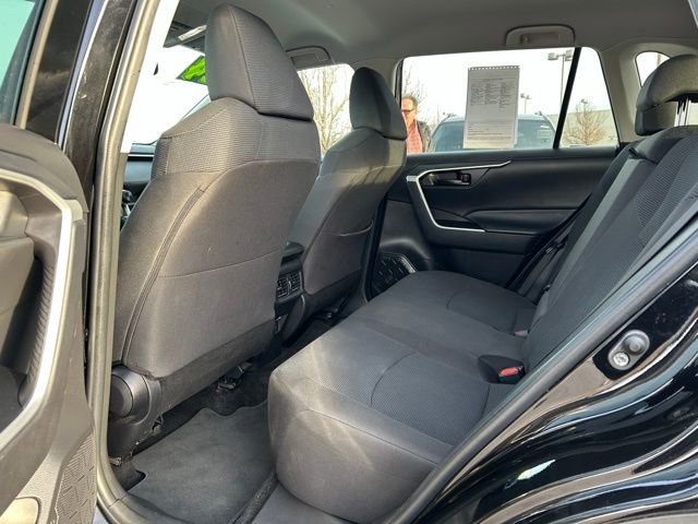 Used 2024 Toyota RAV4 LE image 24