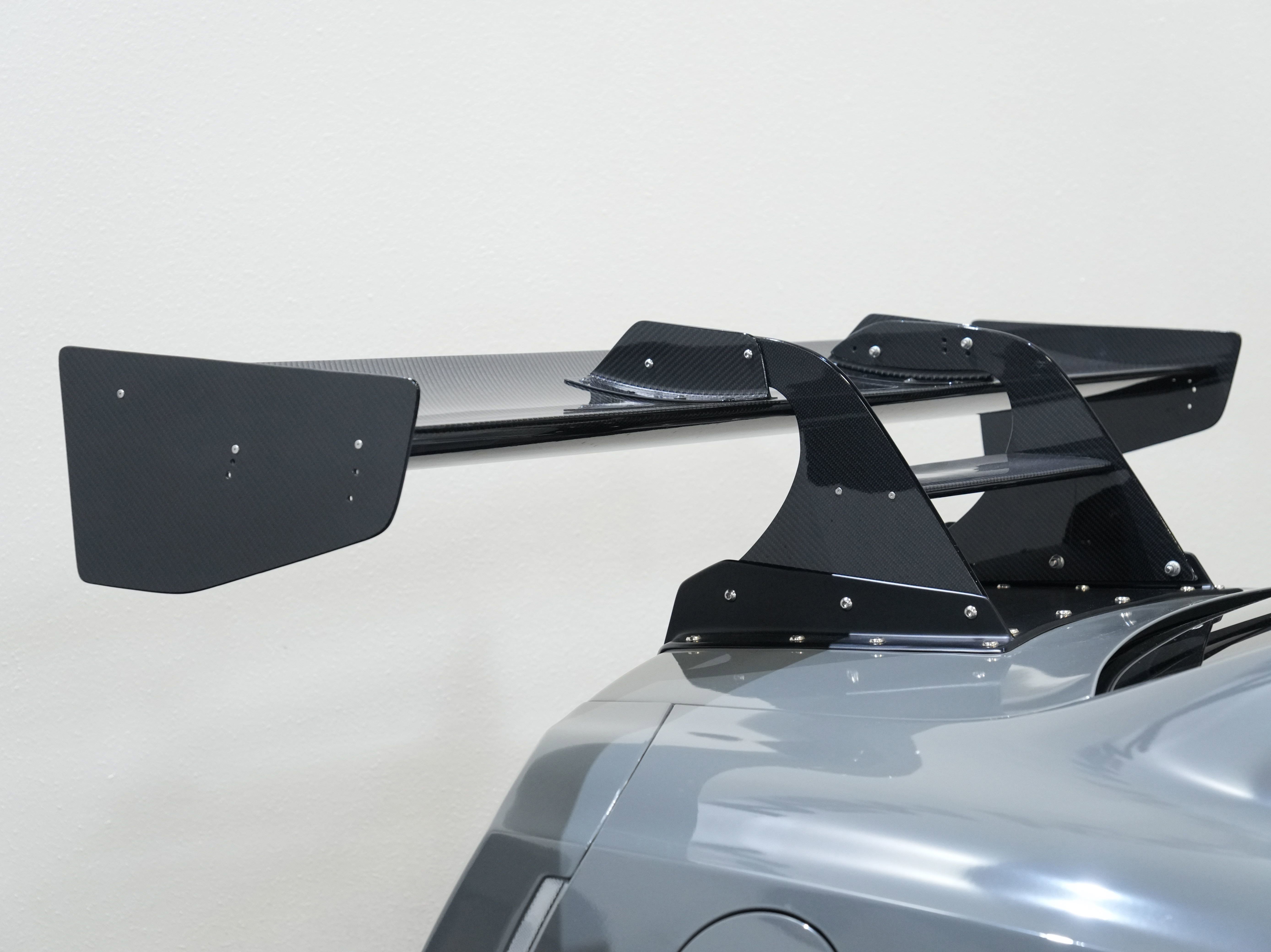 Used 2009 Nissan GT-R Premium AWD/4WD image 16
