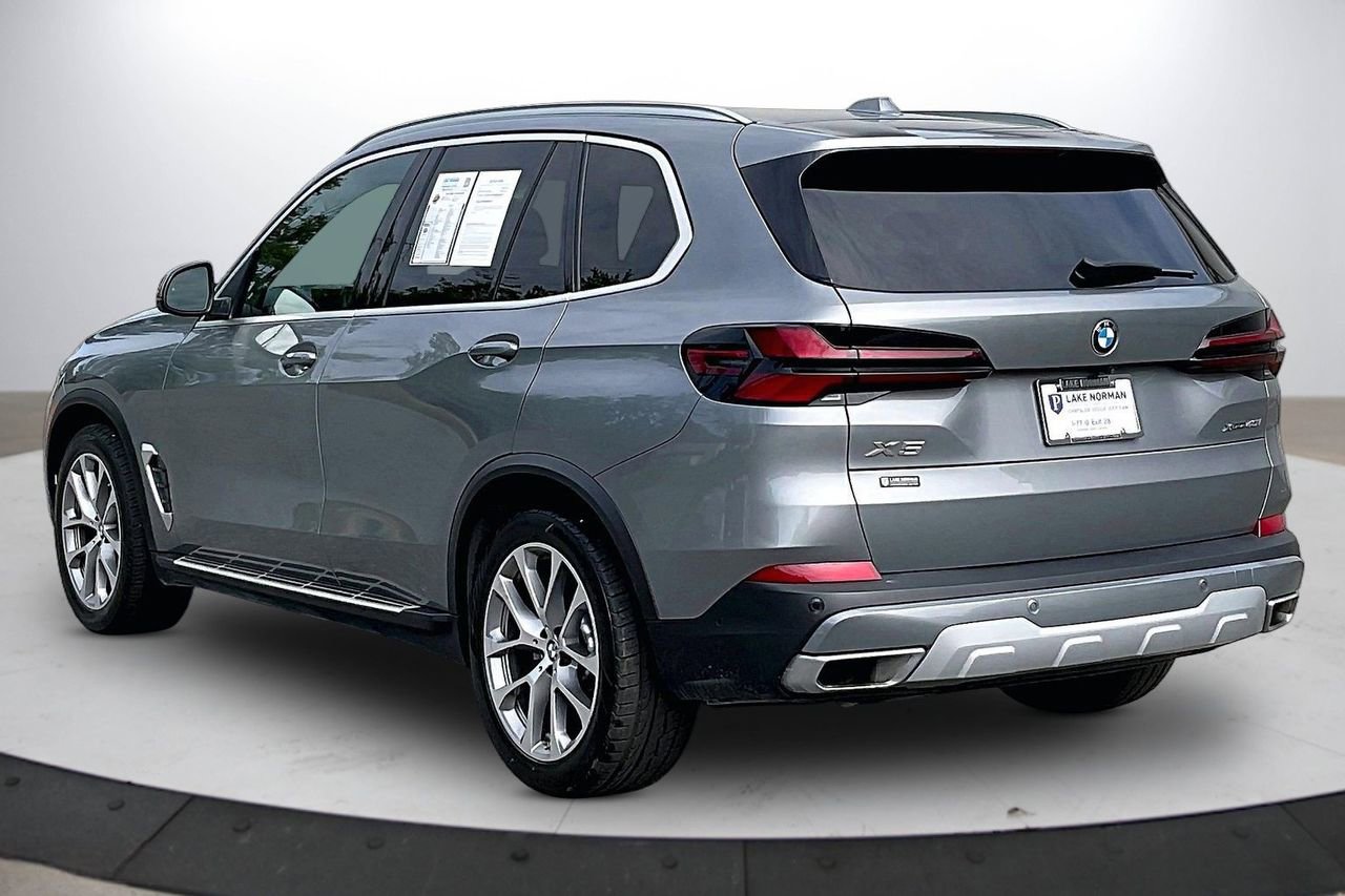 Used 2024 BMW X5 xDrive40i AWD/4WD image 7