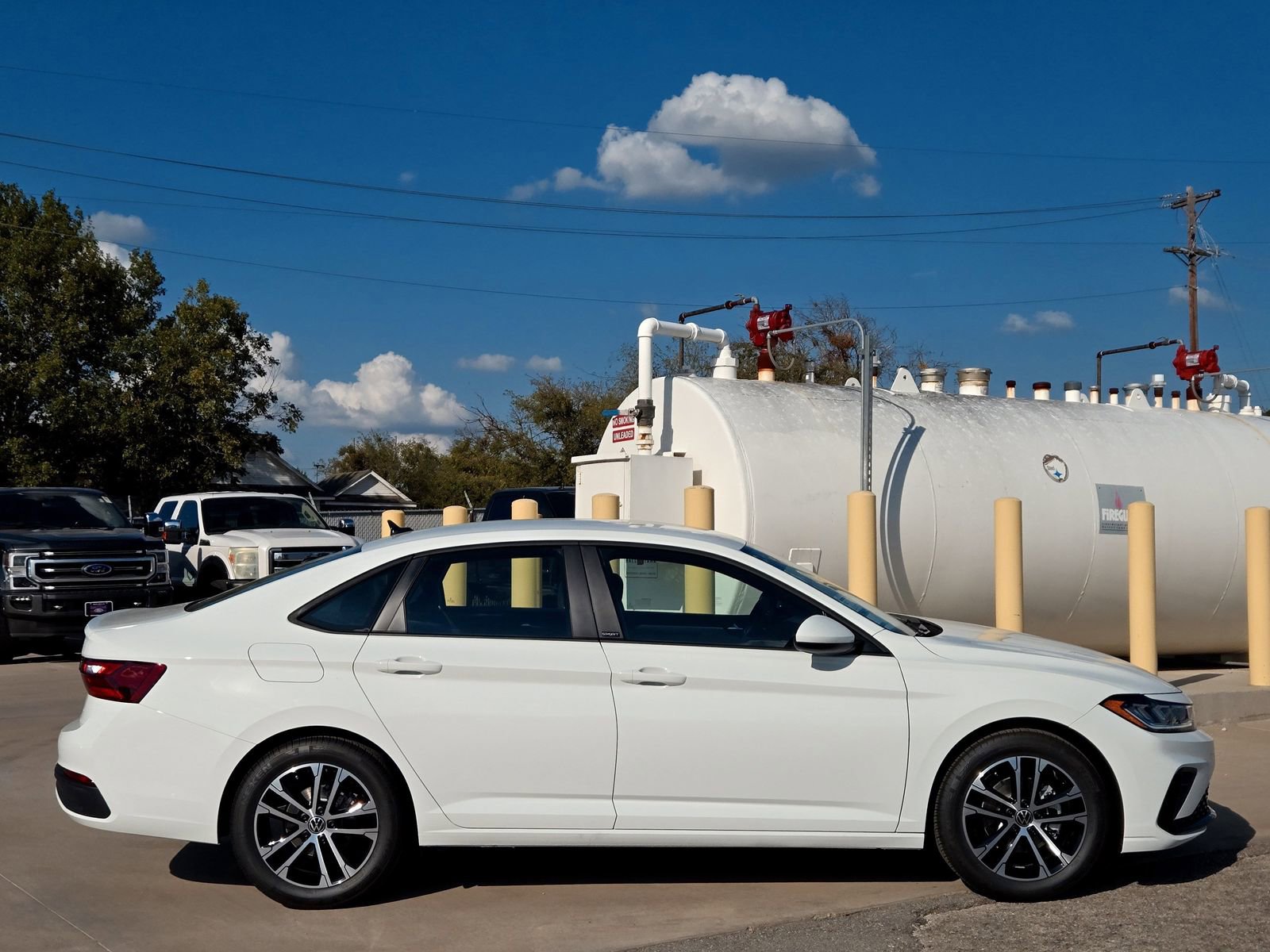 New 2026 Volkswagen Jetta Sport image 4