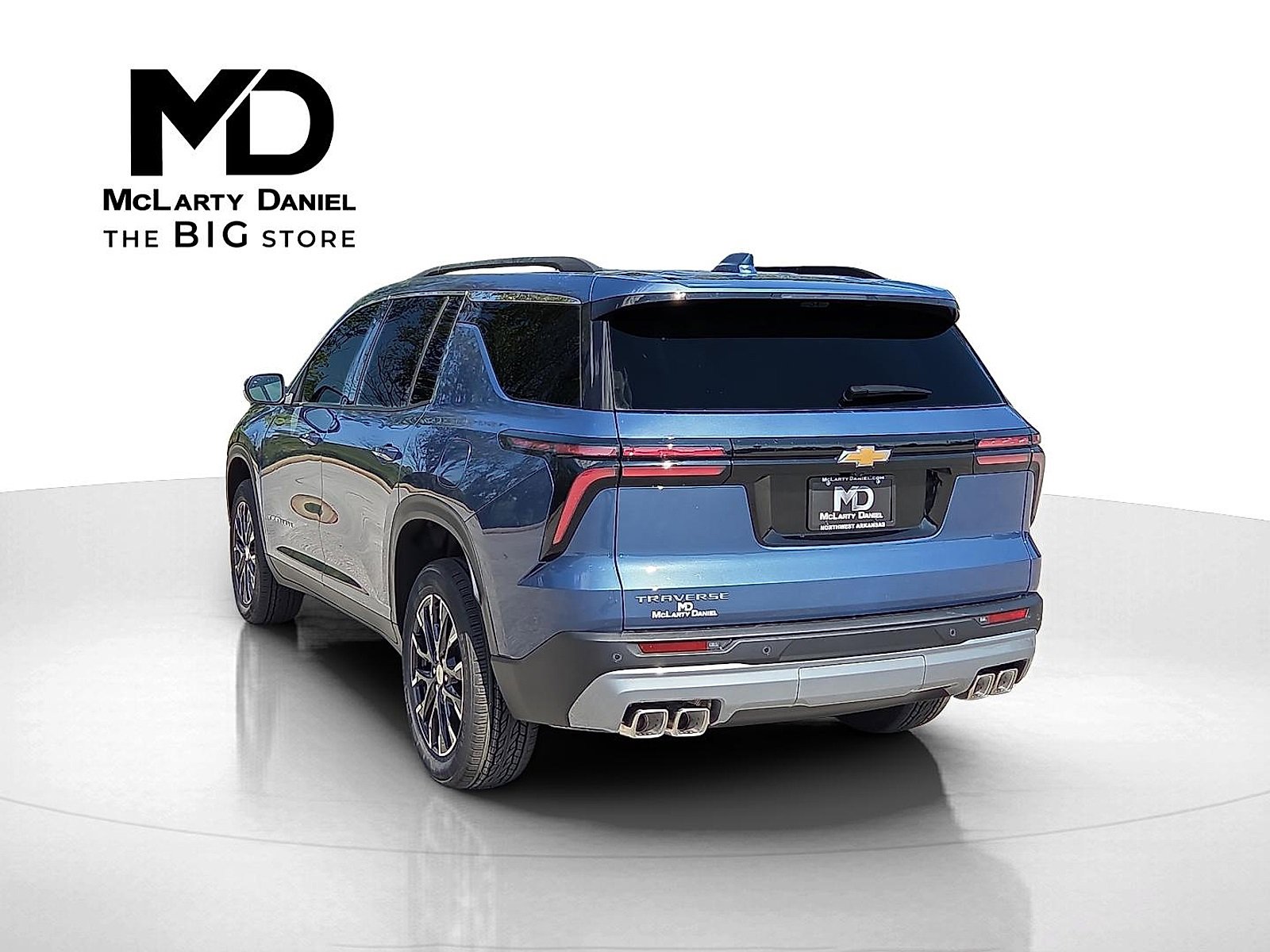New 2026 Chevrolet Traverse LT w/ Sun and Wheel Package image 4
