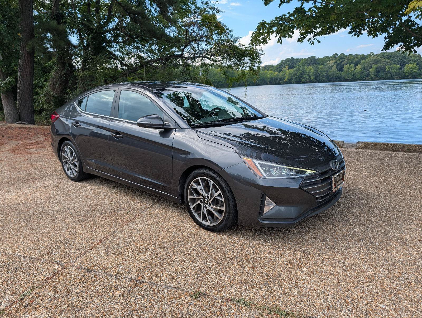 Used 2020 Hyundai Elantra Limited w/ Ultimate Package 03 FWD image 1